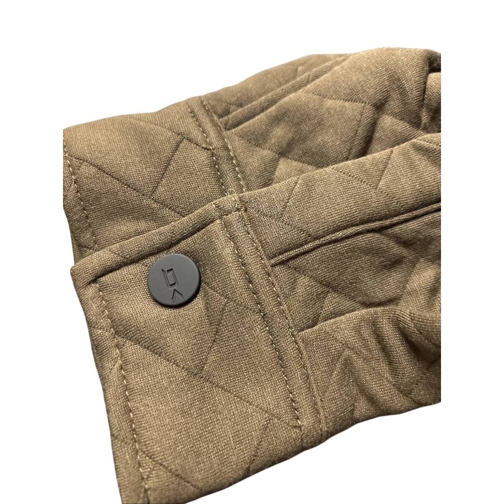 NWT Dakine Mens Quilted Barn Jacket Brown Diamond Pattern Button up Shacket SZ L - Picture 3 of 4